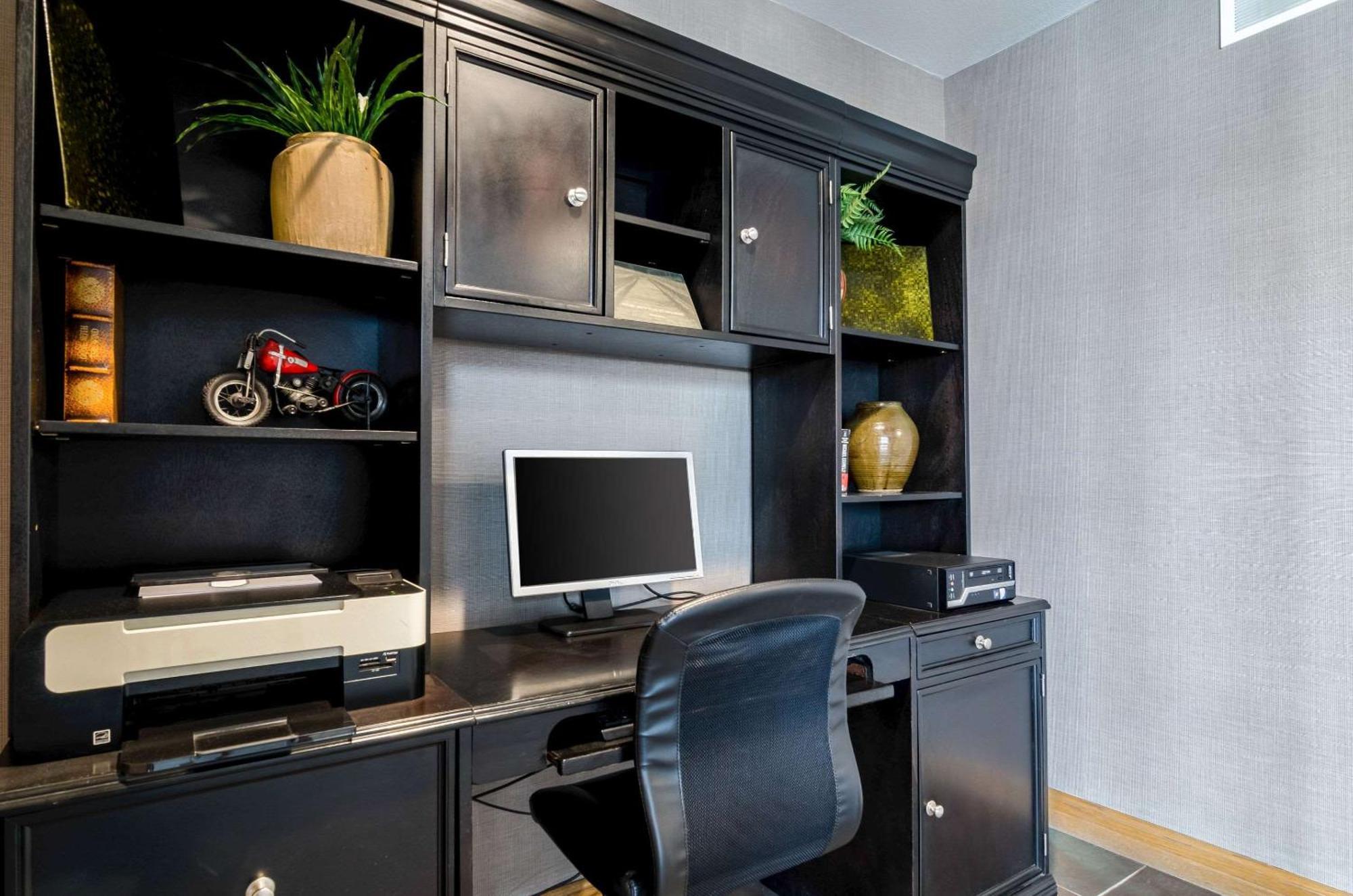 Comfort Inn Colby Esterno foto
