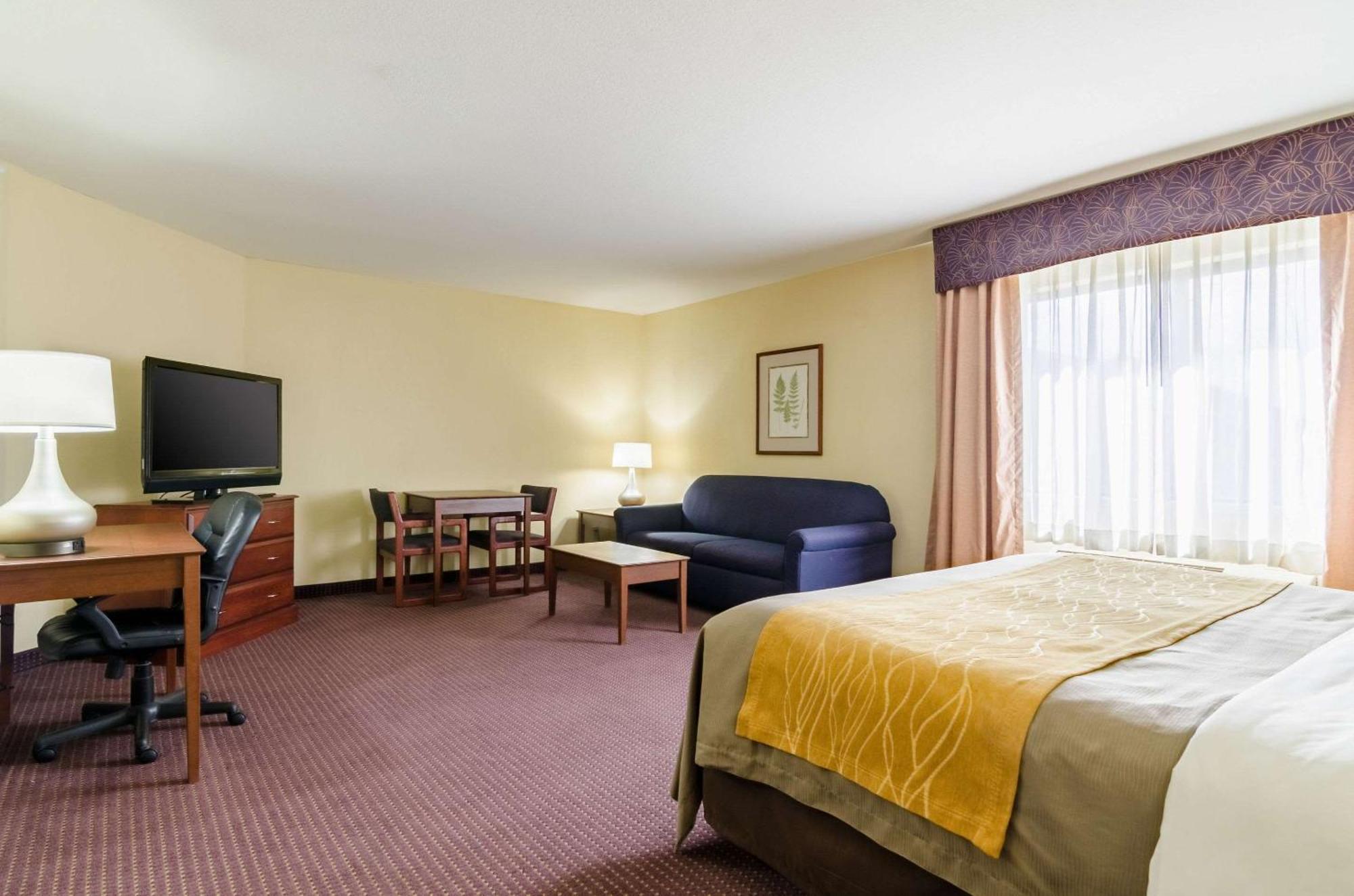 Comfort Inn Colby Esterno foto