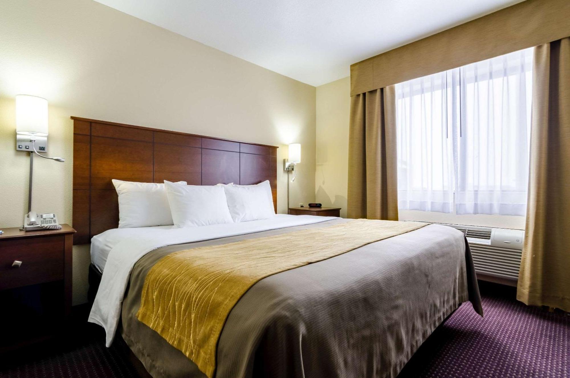 Comfort Inn Colby Esterno foto