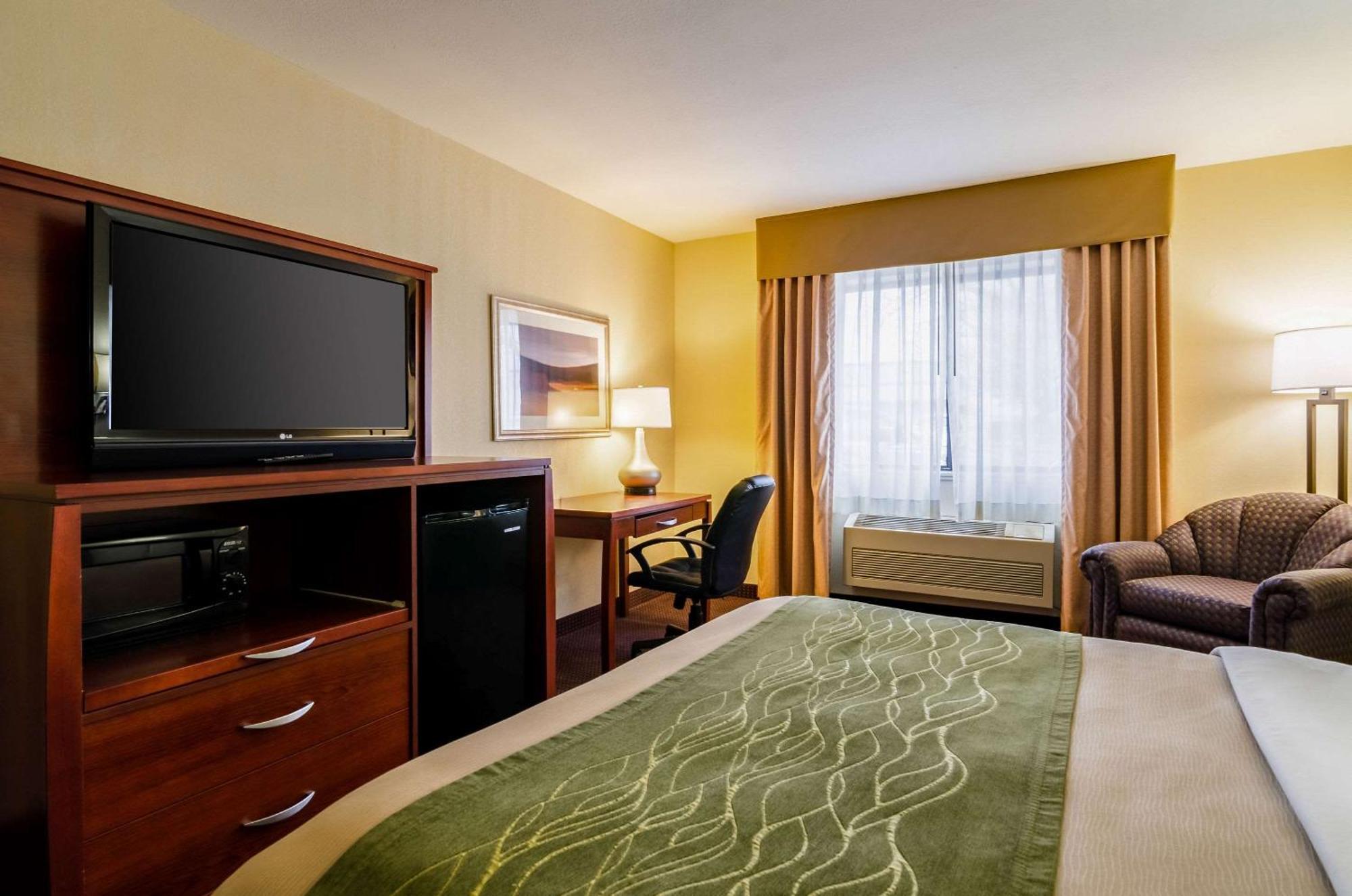 Comfort Inn Colby Esterno foto