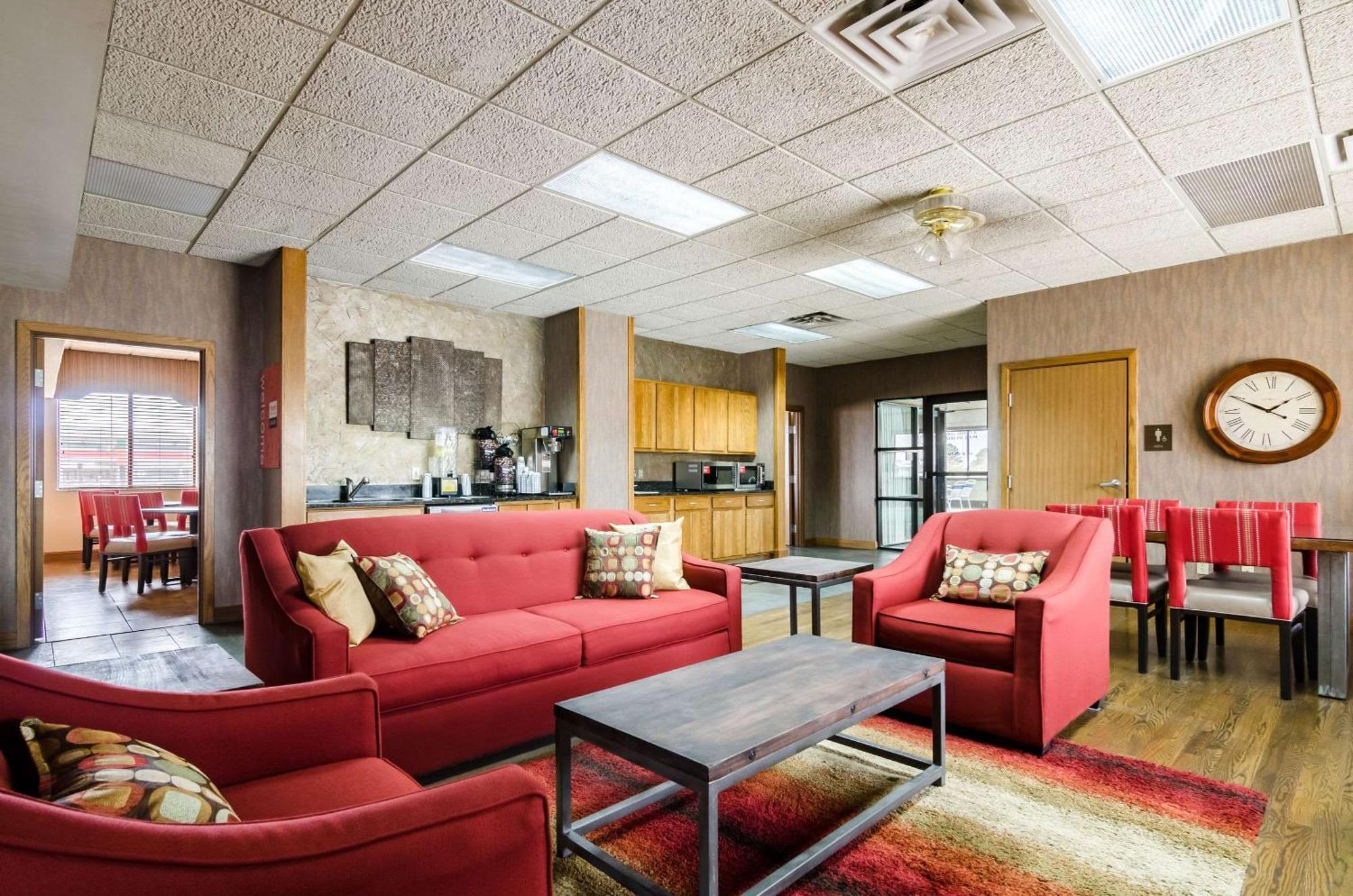 Comfort Inn Colby Esterno foto